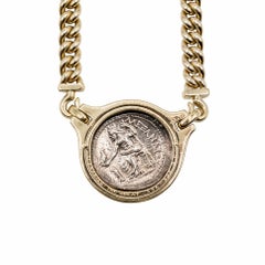 Collier vintage Bulgari en or 18 carats représentant une pièce de monnaie antique d'Alexandre le Grand, vers 1970