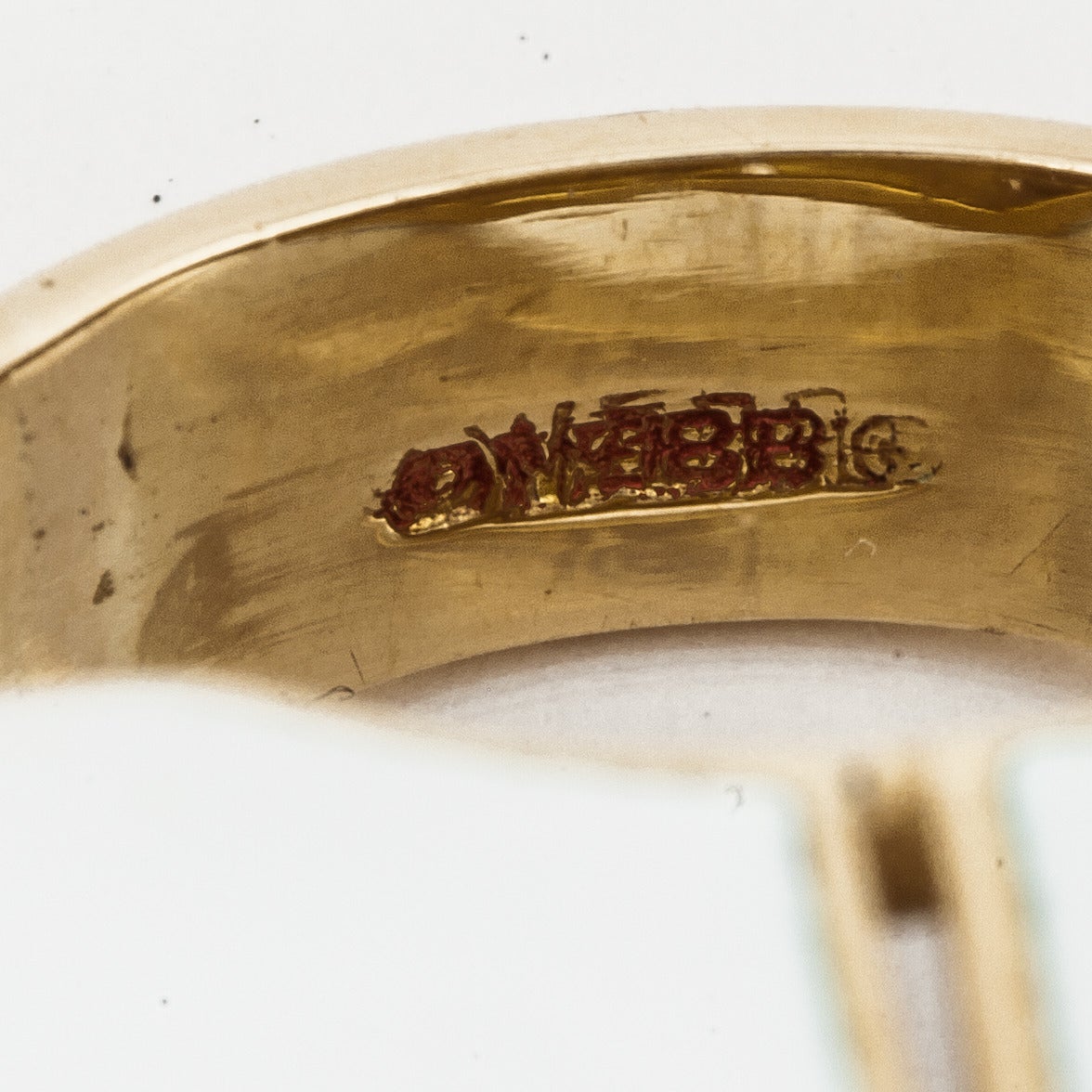 David Webb 18K Gold Ring with White Enamel For Sale 2