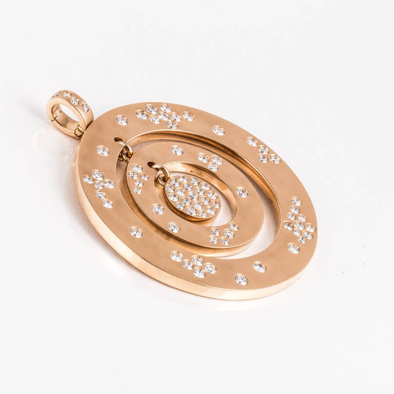 Round Cut Crivelli 18K Rose Gold Circle Pendant with Diamonds