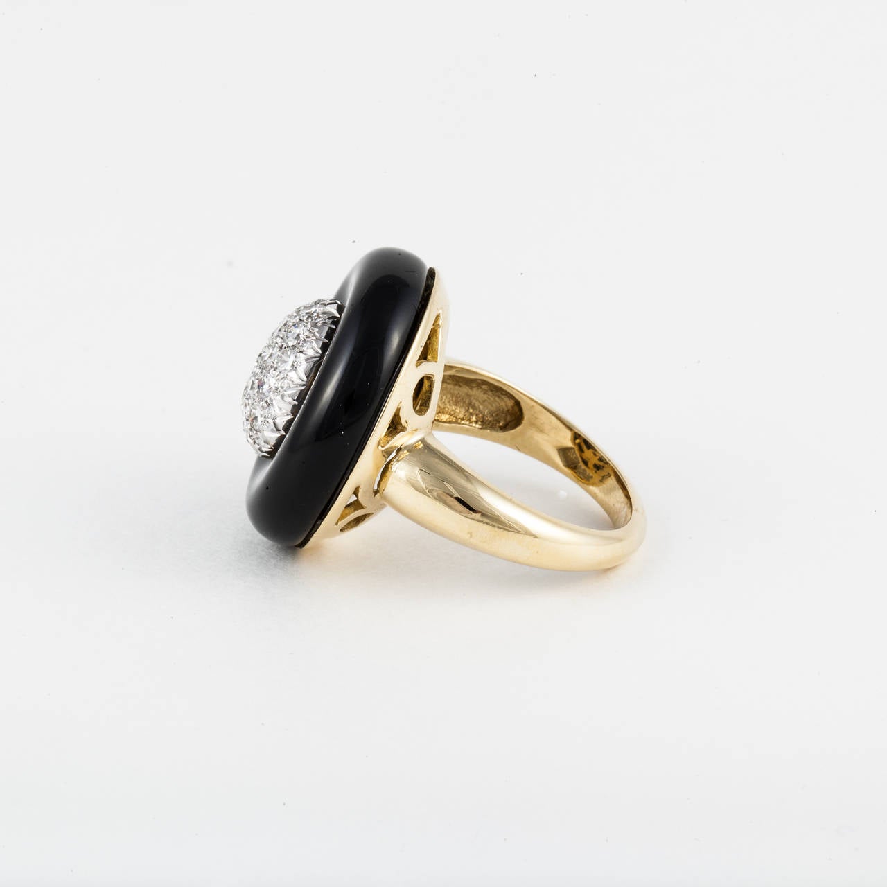 Modern Onyx Disc Ring with Pavé Diamond Center in 18K Gold For Sale