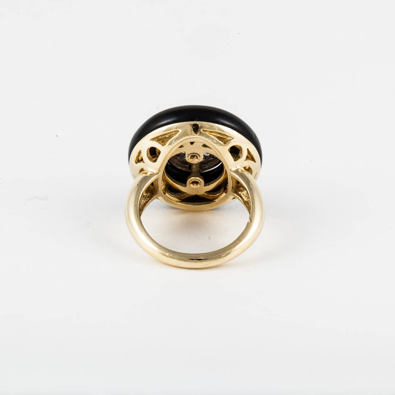 Round Cut Onyx Disc Ring with Pavé Diamond Center in 18K Gold For Sale