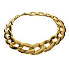 David Webb Gold Tonneau Curb Link Choker Necklace