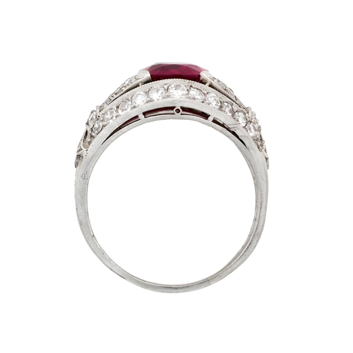 1930s Art Deco Untreated Burmese Ruby and Diamond Platinum Ring In Good Condition For Sale In Houston, TX