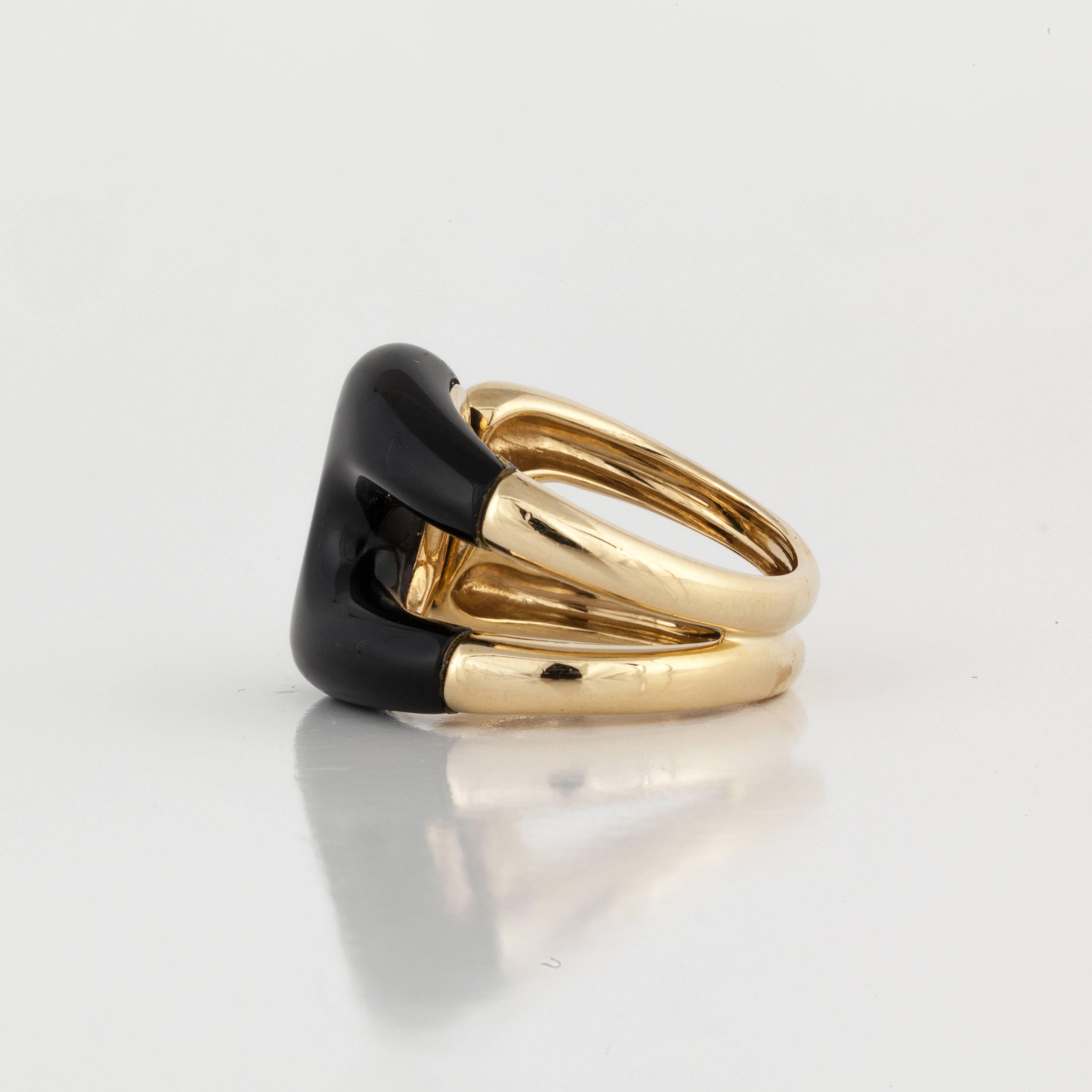 Women's or Men's Onyx Gold Ring