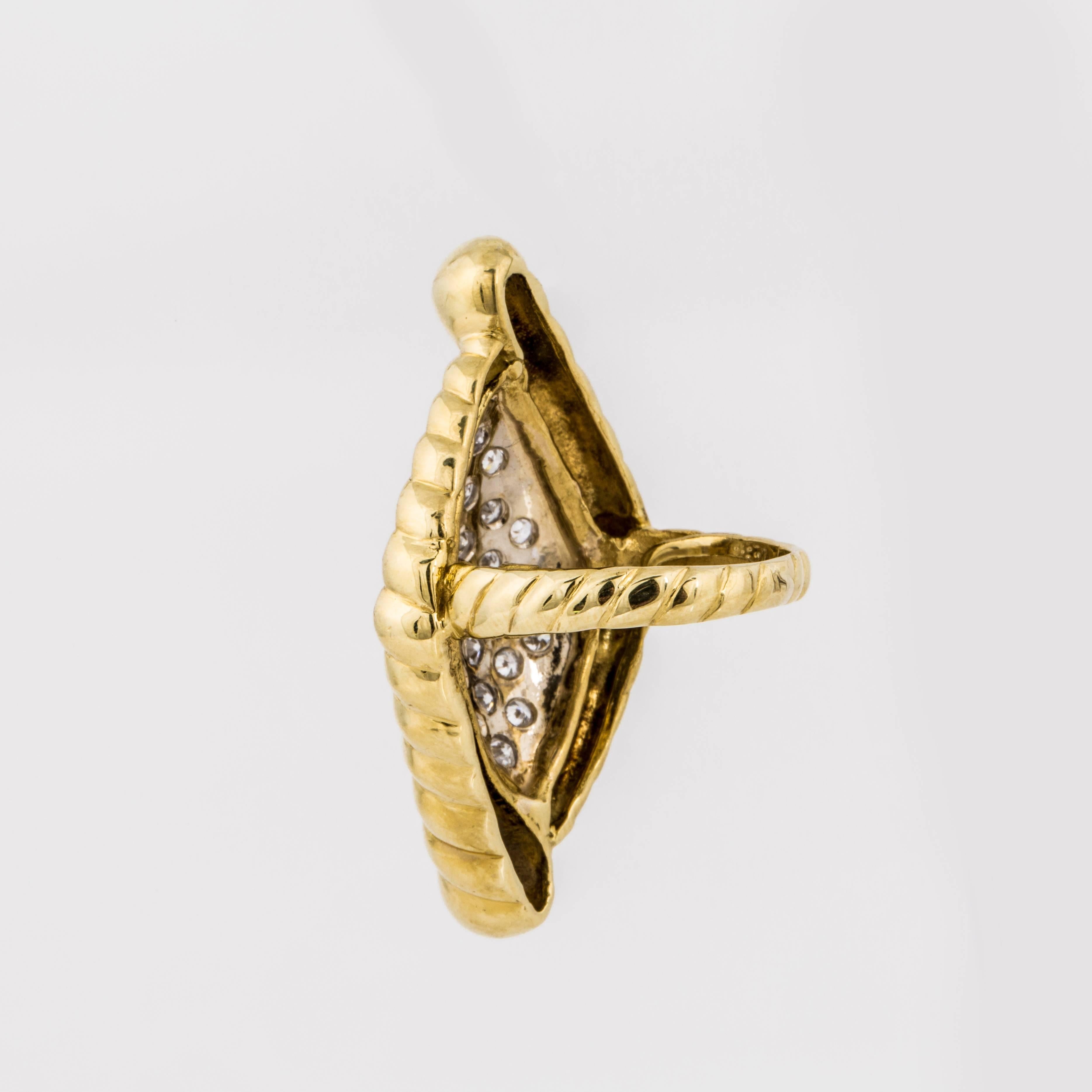 Women's or Men's 18 Karat Diamond Yellow Gold Ring