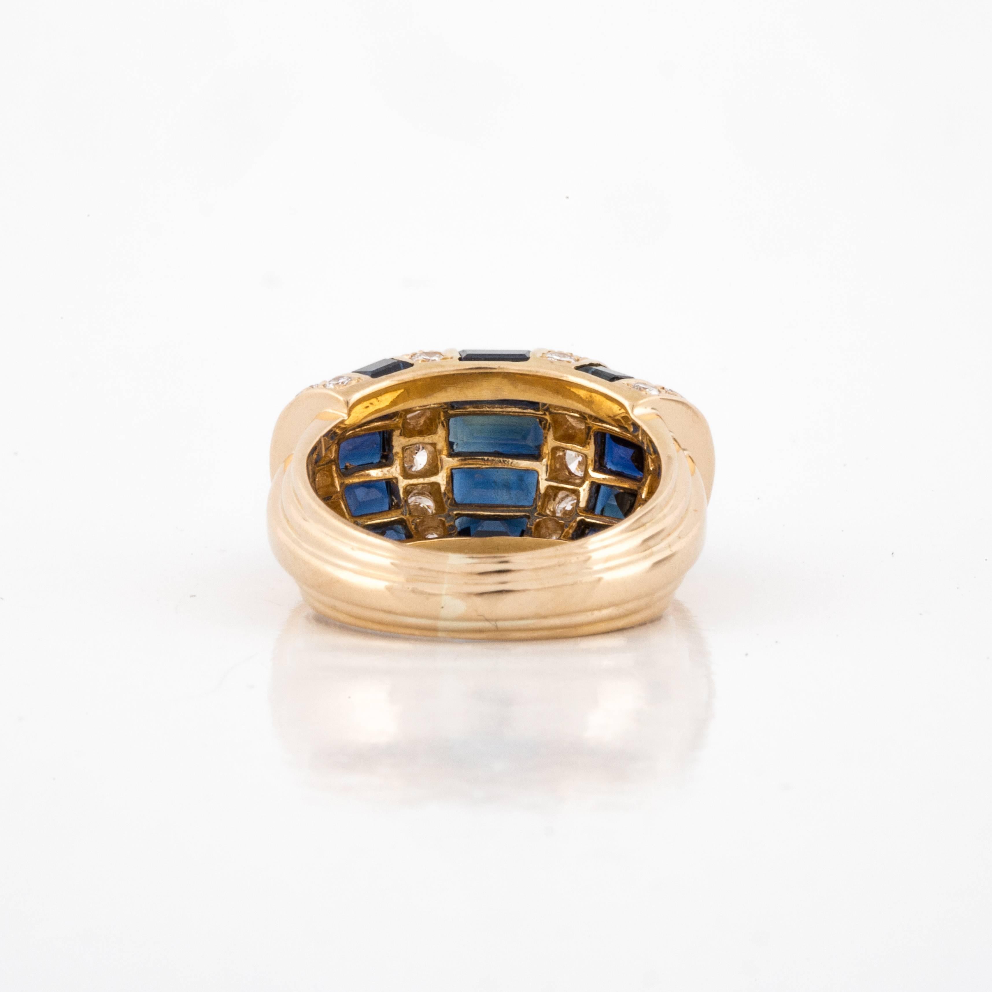 Oscar Heyman Bros. Sapphire and Diamond Ring in 18K Gold In Good Condition For Sale In Houston, TX