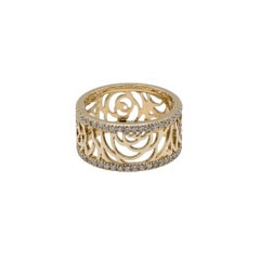 Chanel-Ring aus 18-karätigem Gold mit Camelia-Motiv, Ajour-Verzierung und rosa Diamanten