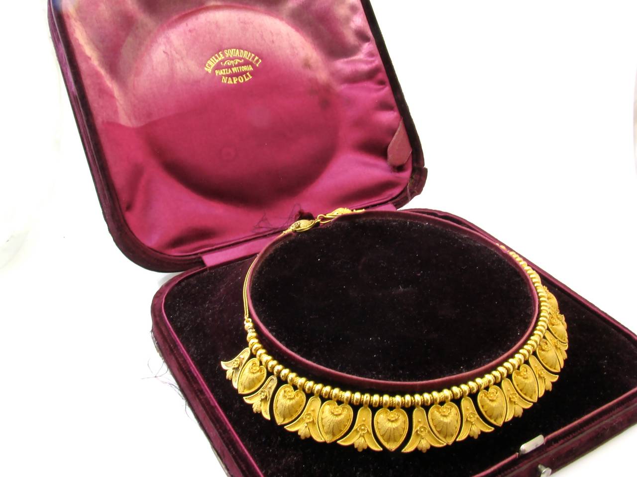 Antique Italian Gold Etruscan Style Necklace In Excellent Condition In New York, NY