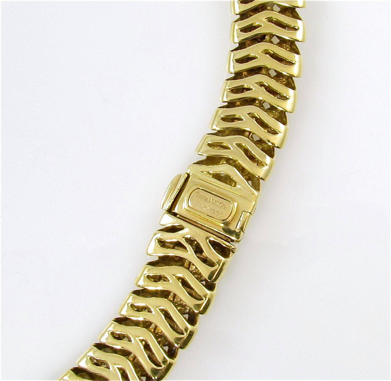 Tiffany & Co. Diamond Yellow Gold Vannerie Necklace In Excellent Condition In New York, NY