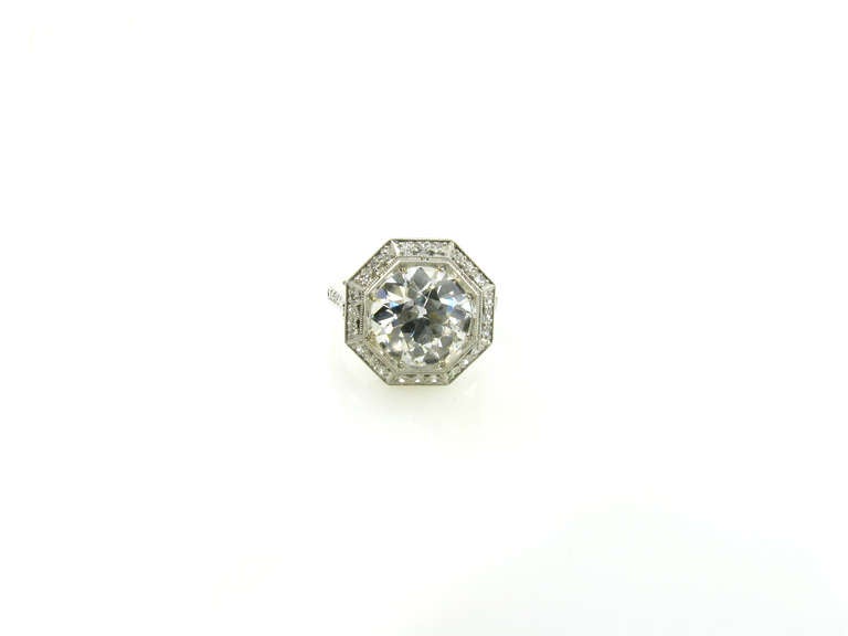 A Spectacular Edwardian Platinum and Diamond Ring. 1