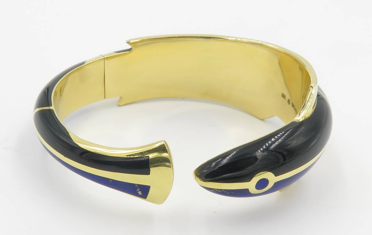 Tiffany & Co. Lapis Lazuli Black Jade Gold Hinged Bangle Bracelet 4