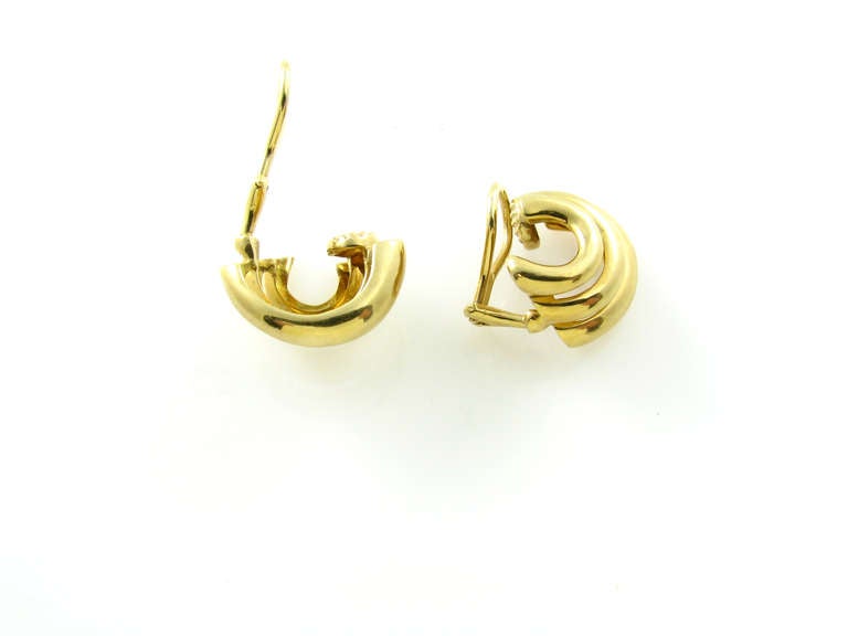 SEAMAN SCHEPPS Gold Earrings. In Good Condition In New York, NY