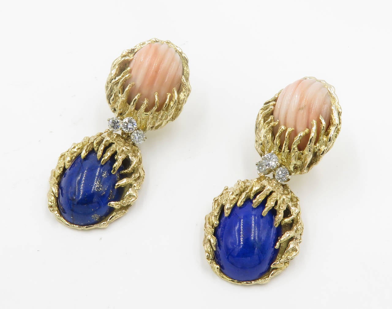 A Pair of Lapis Lazuli Coral Diamond Gold Drop Earrings In Excellent Condition In New York, NY