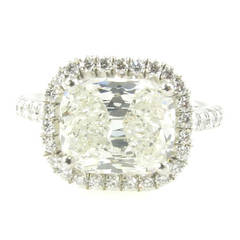 Cushion Cut Diamond Platinum Engagement Ring