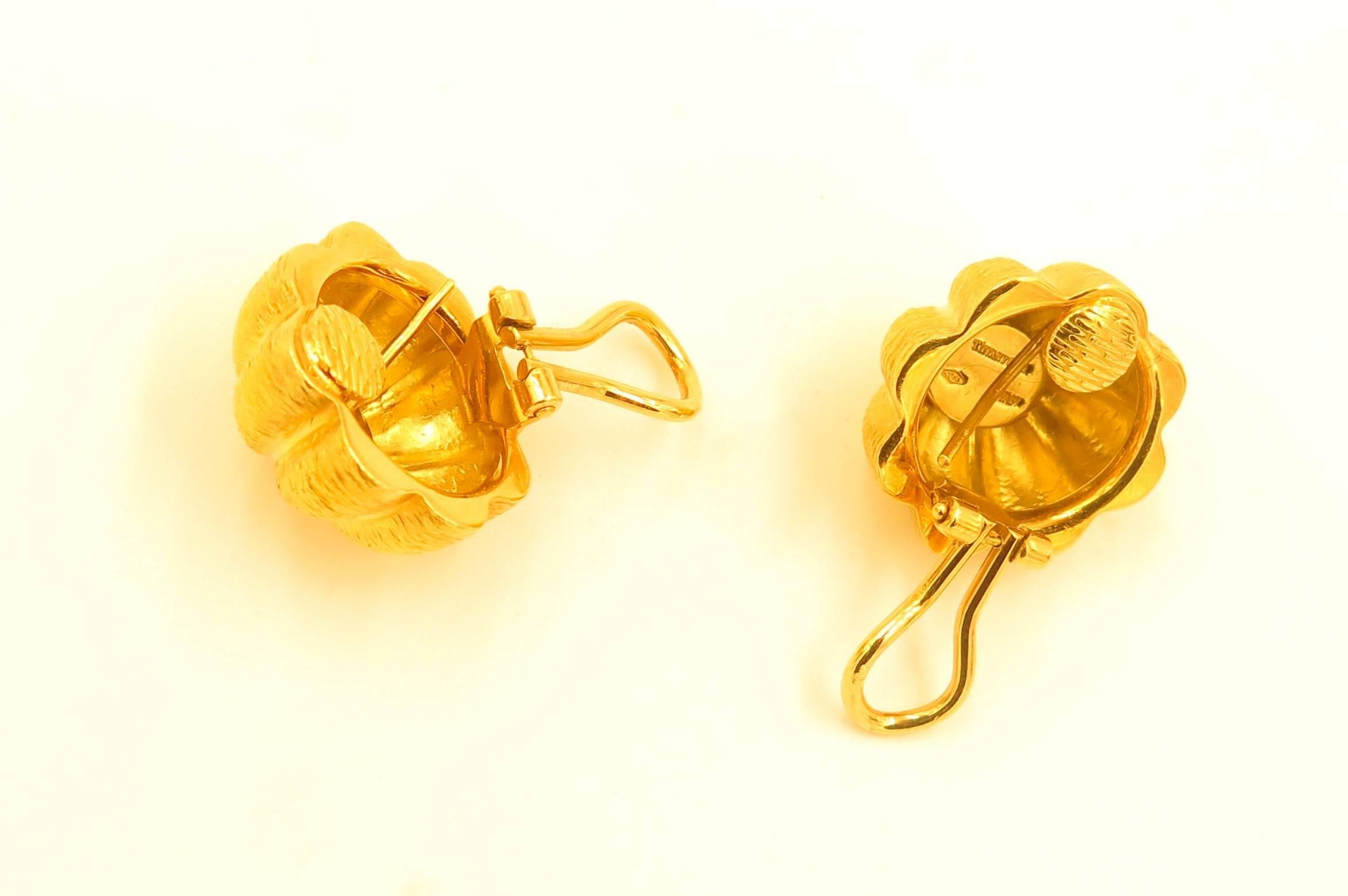 TIFFANY & CO., Gold Sea Urchin Earrings. 1