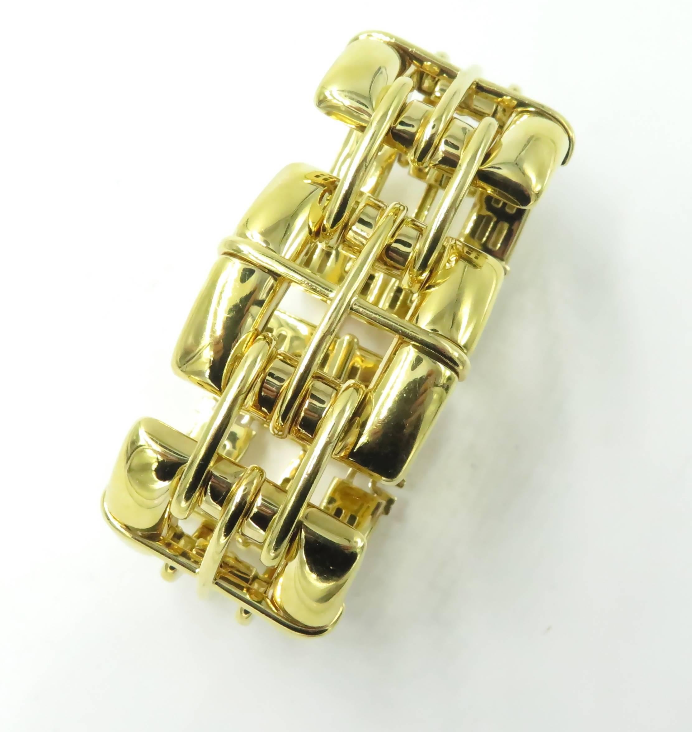 Tiffany & Co. Gold Link Bracelet. 1