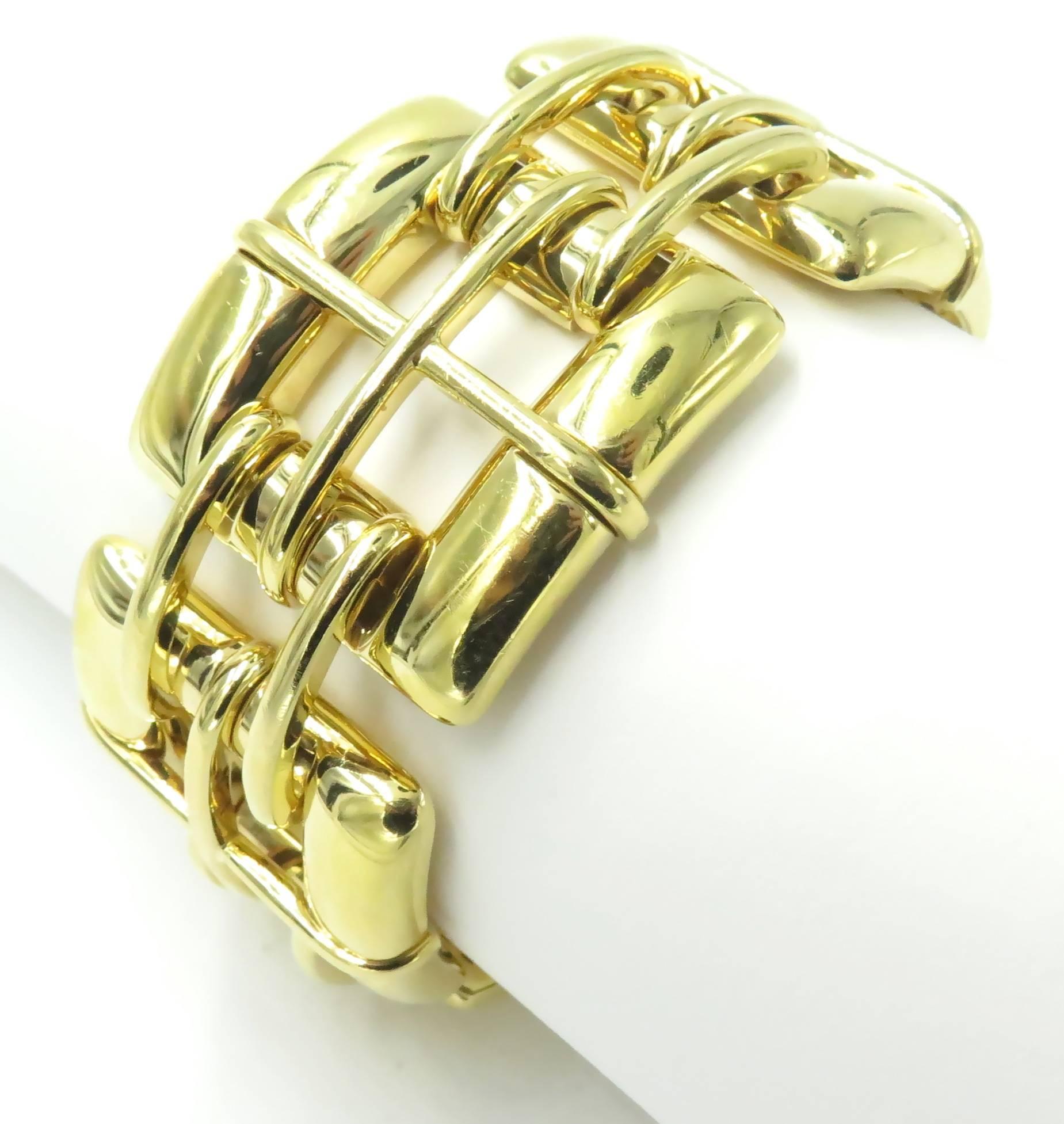 Tiffany & Co. Gold Link Bracelet. 5