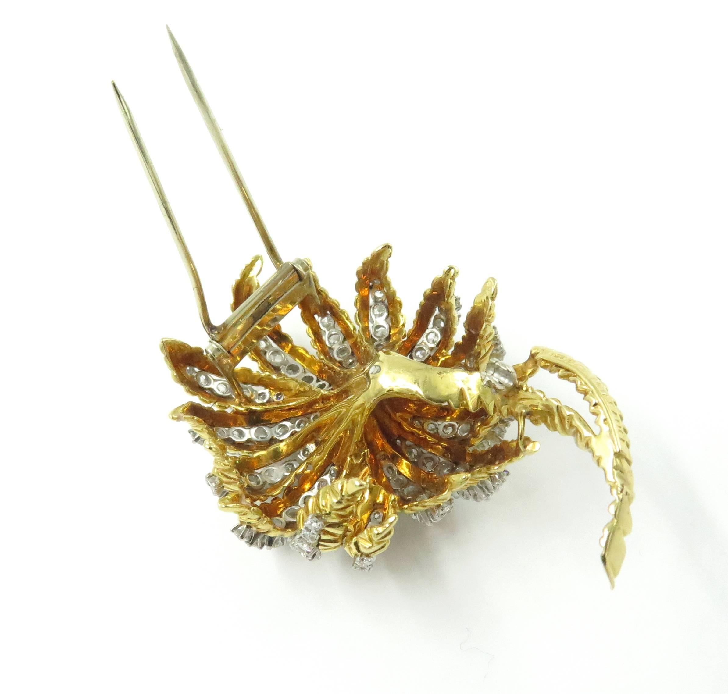 1960s Gorgeous Diamond Gold Flower Brooch 1