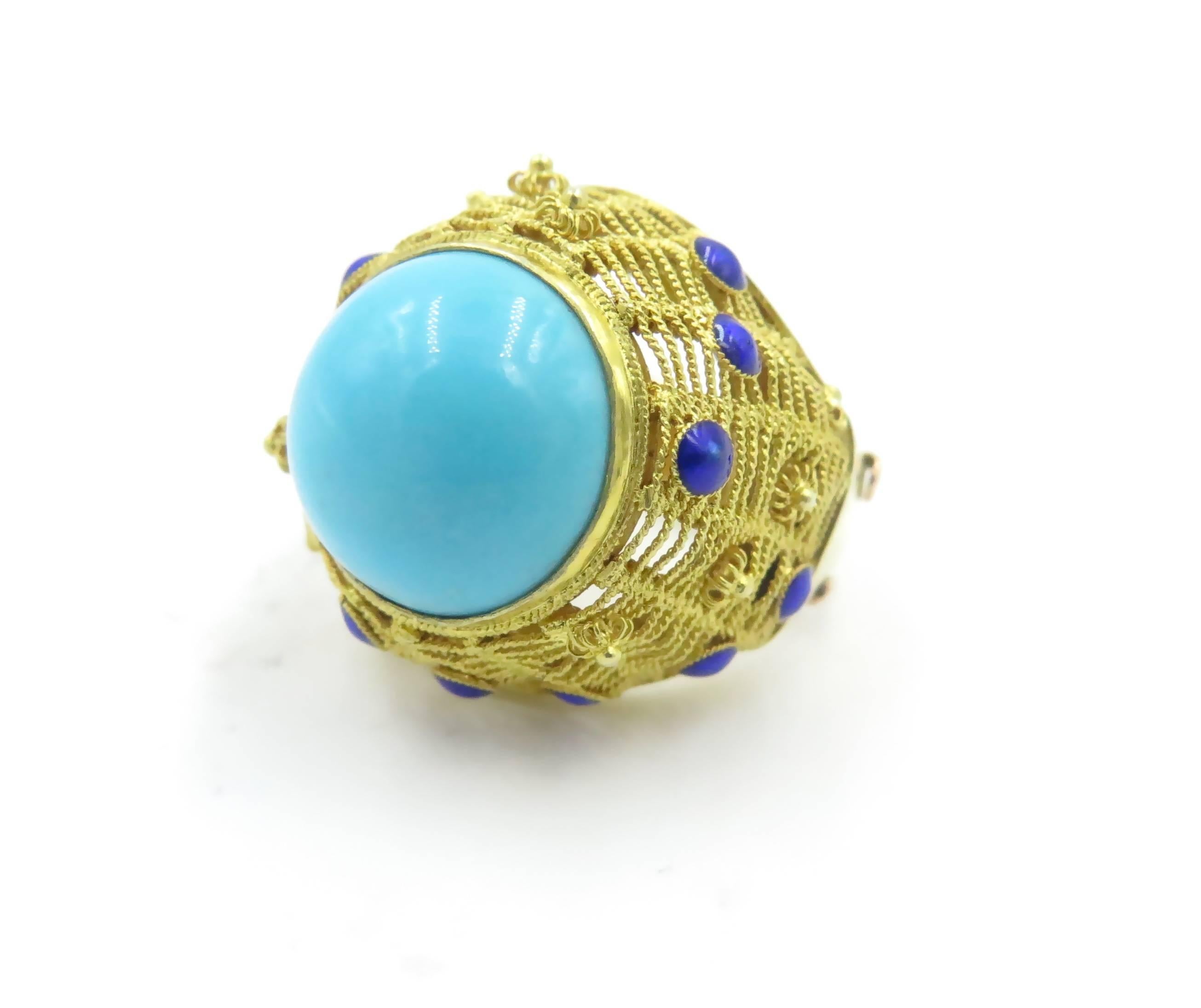 Turquoise, Lapis Lazuli and Gold Dome Ring In Excellent Condition In New York, NY