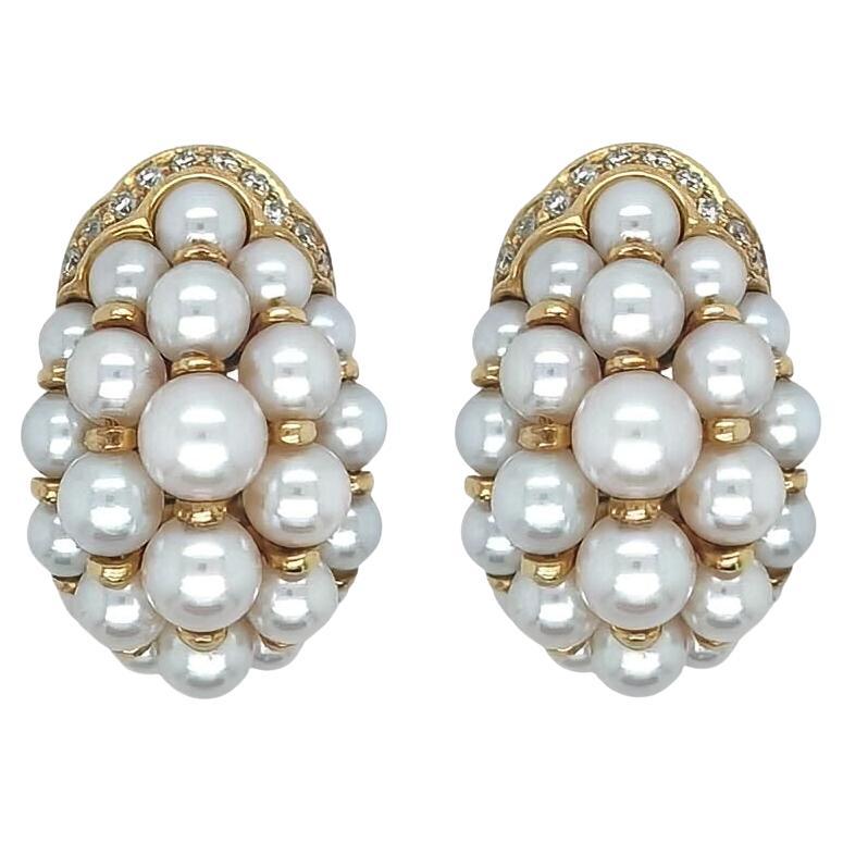 Orecchini a cerchio con perle e diamanti CARTIER in vendita
