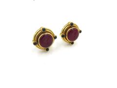 Elizabeth Locke Venetian Glass Pearl Onyx yellow gold Earrings