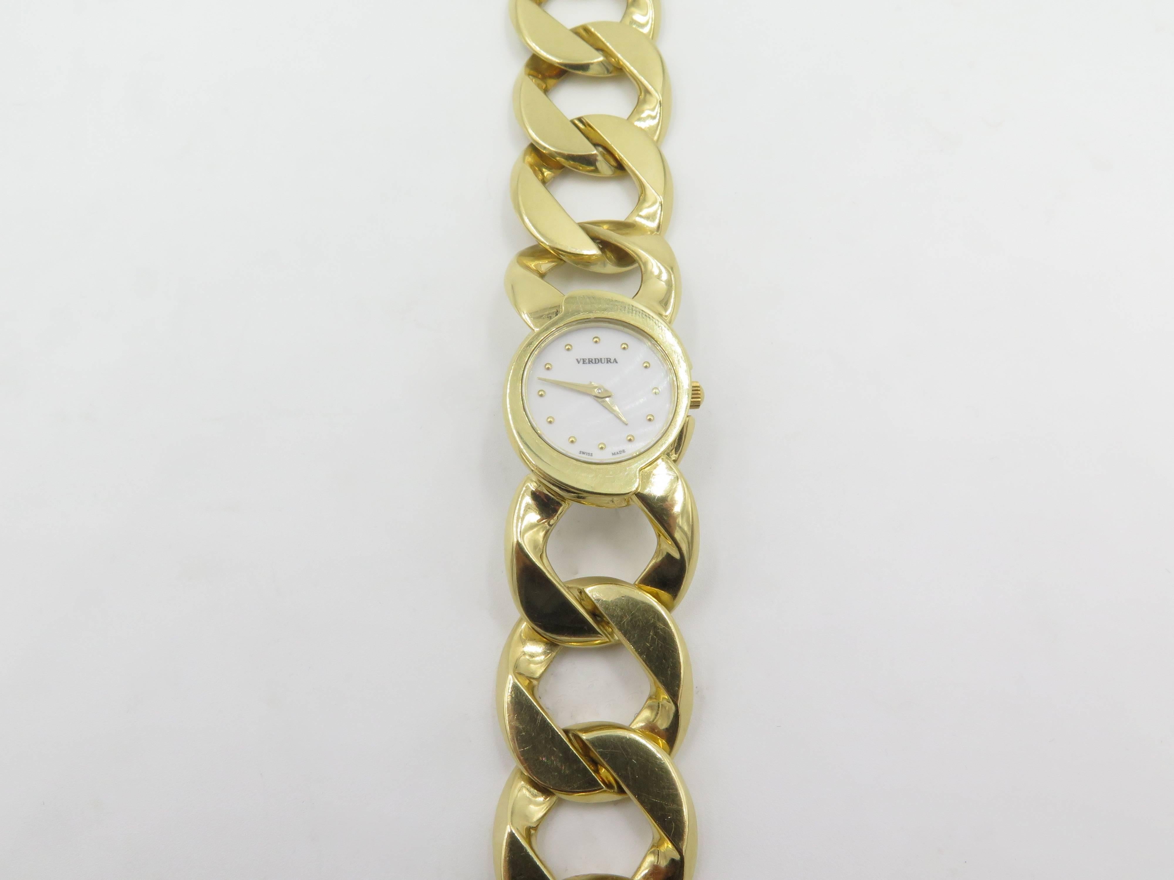 Verdura Yellow Gold white dial Curb Link quartz Wristwatch In Excellent Condition In New York, NY