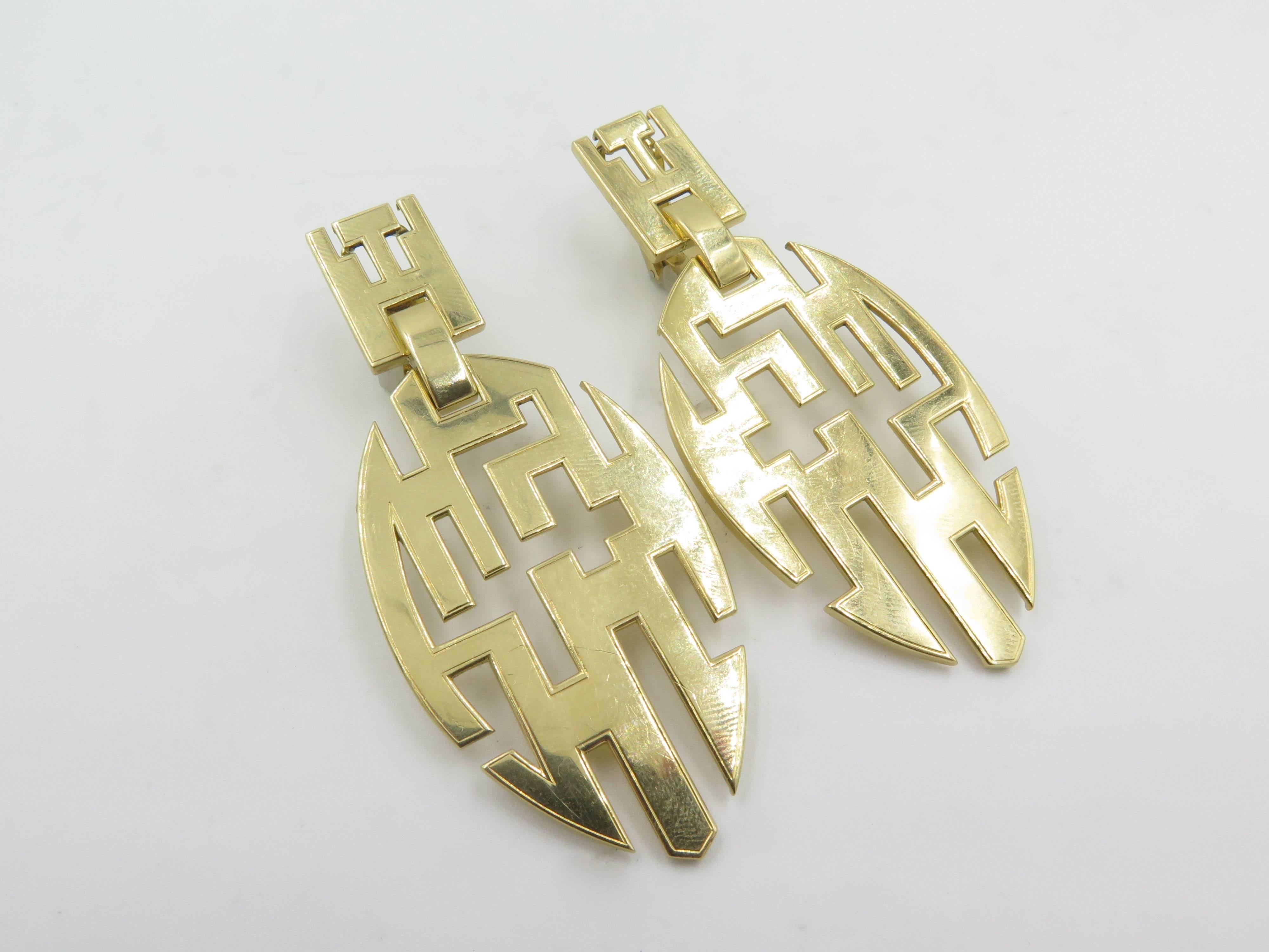 Cartier Gold Geometric Drop Earrings In Excellent Condition In New York, NY