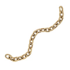 Gold Twisted Oval Link Bracelet