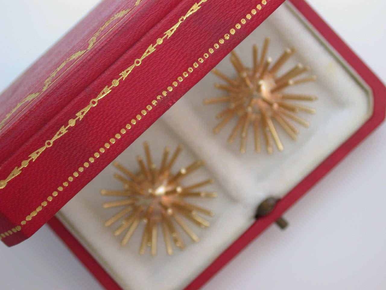 Women's Cartier Gold Sputnik Earclips For Sale