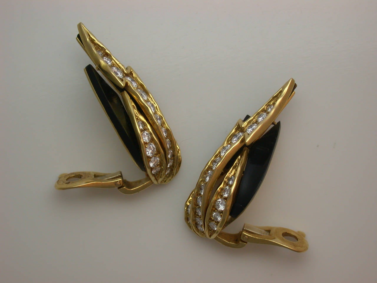 Fred Paris Diamond Lightning Bolt Earclips In Excellent Condition For Sale In New York, NY