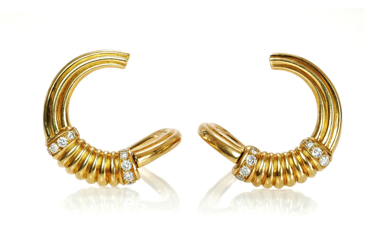 Van Cleef & Arpels Diamond Gold Hoops In Excellent Condition In New York, NY
