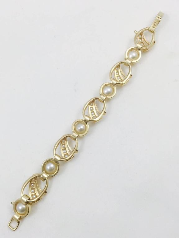 1960s Pearl Gold Bracelet For Sale at 1stDibs