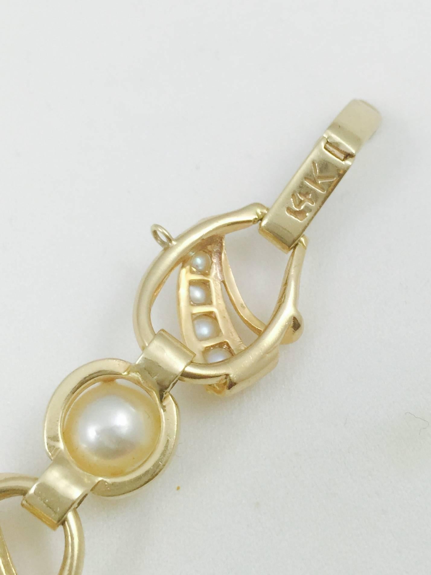 1960s Pearl Gold Bracelet In Excellent Condition For Sale In Palm Beach, FL