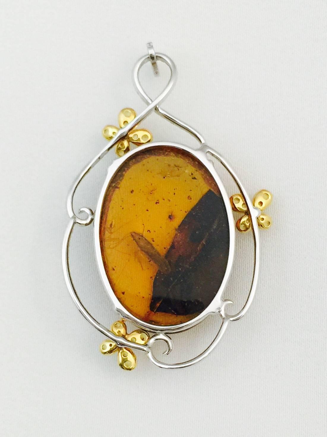 Karina Brez Oval Amber Diamond Yellow Sapphire Gold Butterflies Pendant In New Condition For Sale In Palm Beach, FL