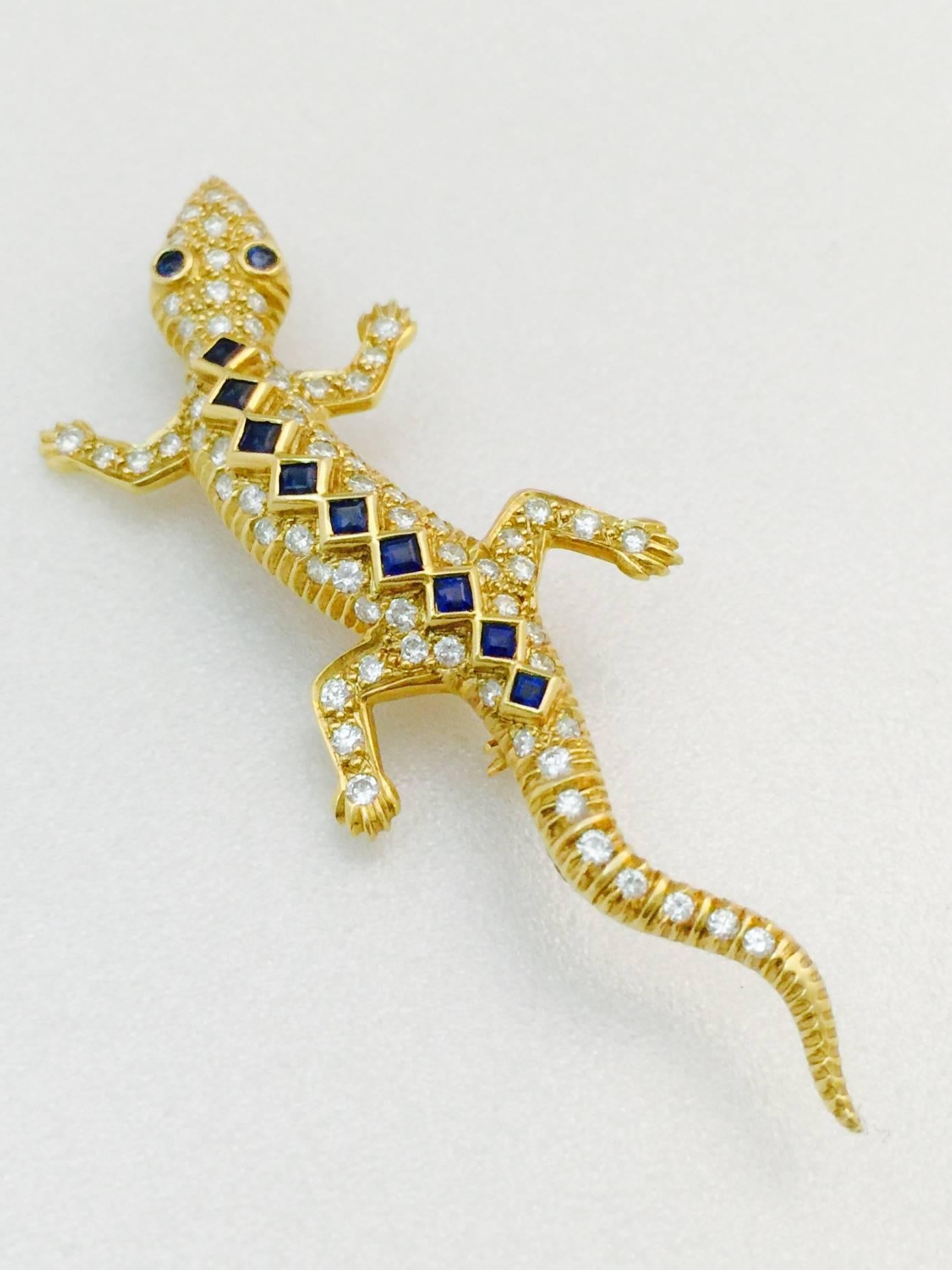 Contemporary Sapphire Diamond Gold Lizard Brooch