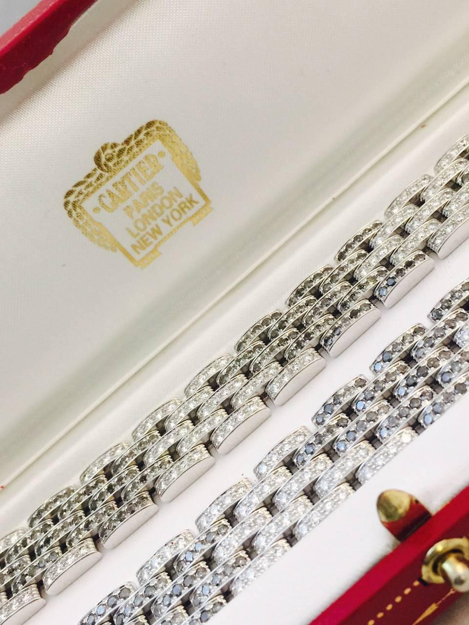 Cartier Black and White Diamond Maillon Panthere Bracelet In New Condition In Palm Beach, FL