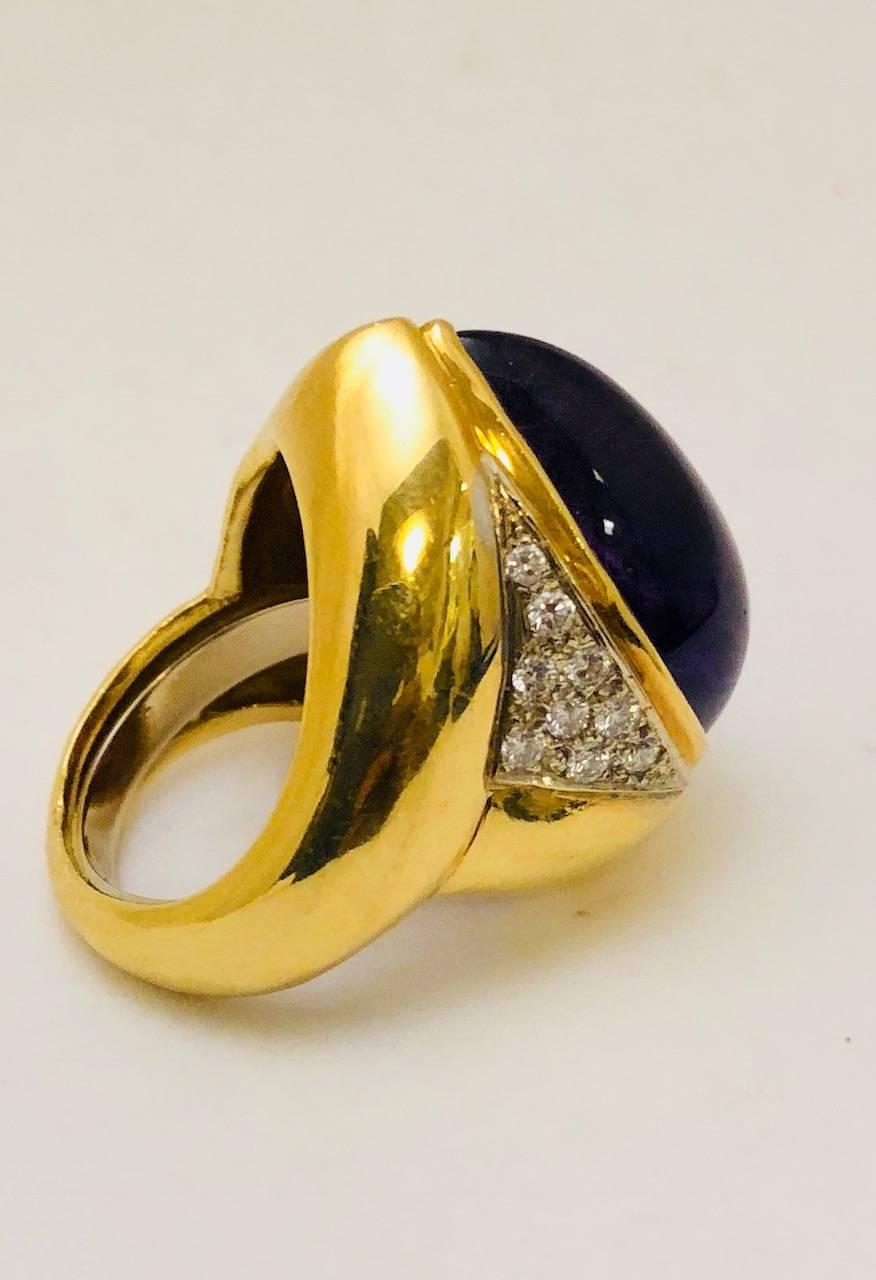18 Karat Emis Beros Amazing Amethyst and Diamond Ring In Excellent Condition For Sale In Palm Beach, FL