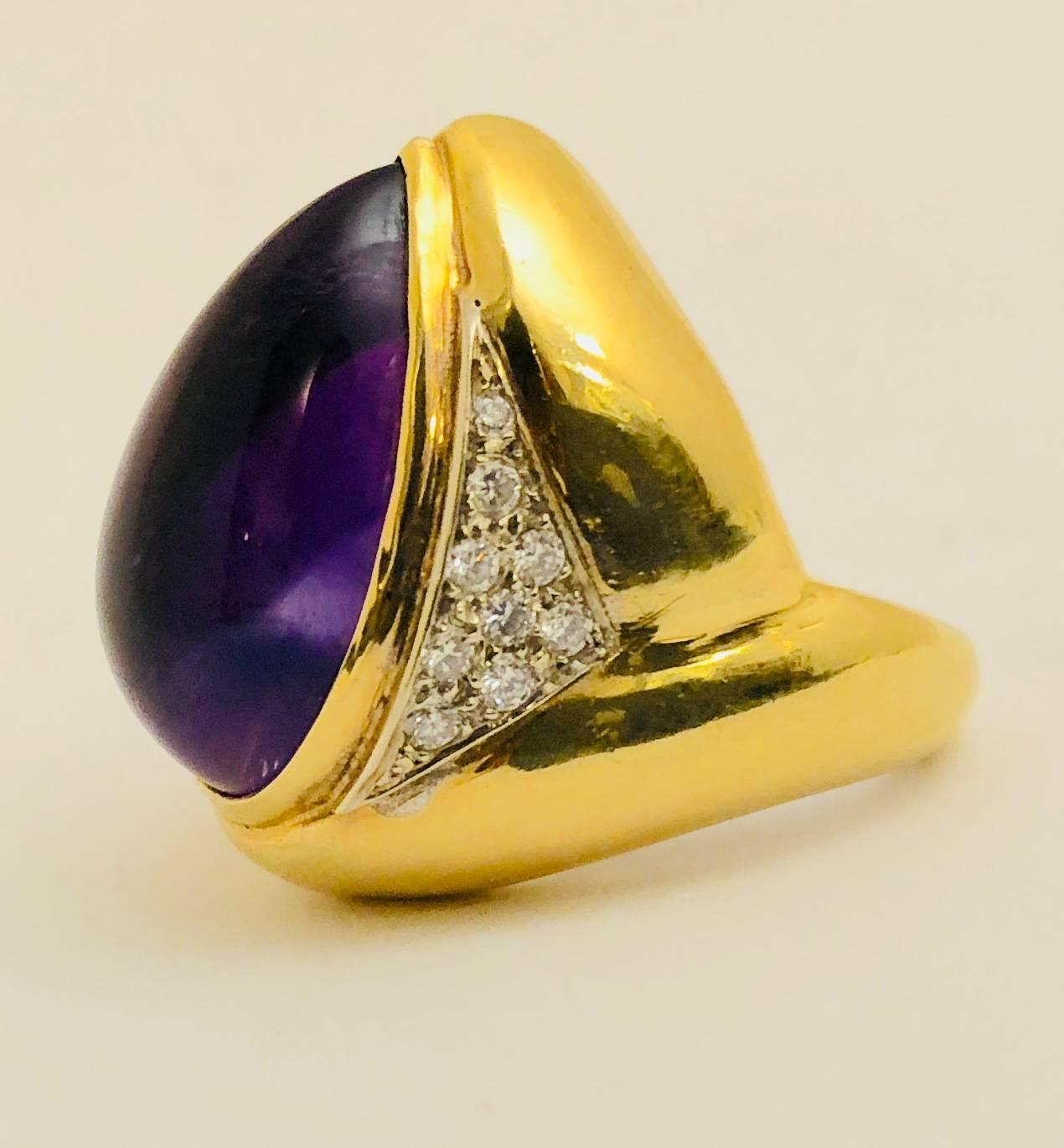Contemporary 18 Karat Emis Beros Amazing Amethyst and Diamond Ring For Sale