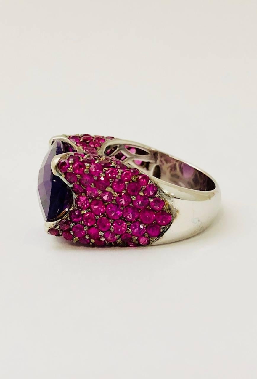 Contemporary Amethyst and Pink Sapphire White Gold Ring For Sale