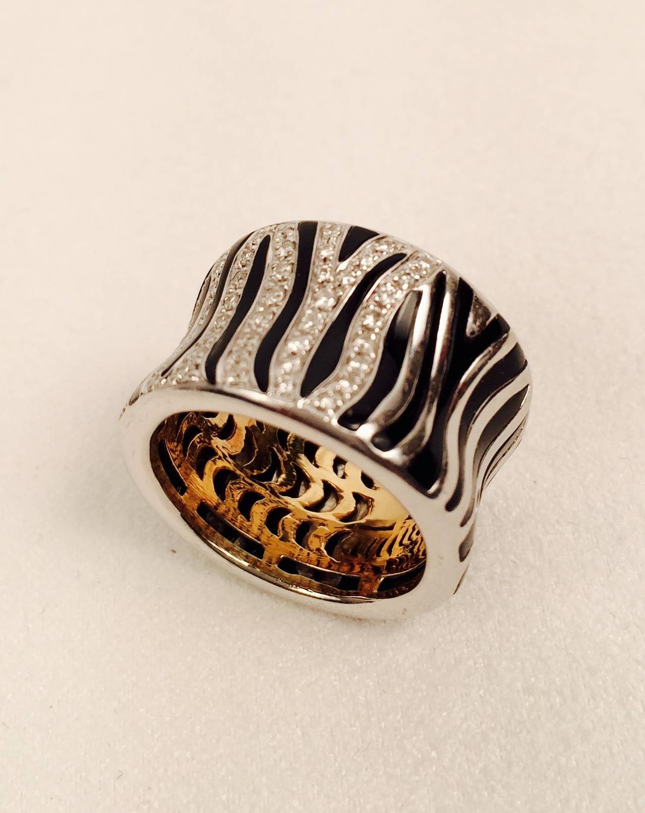 Contemporary Diamond Gold Zebra Striped Ring