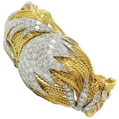 1970s Diamond Gold Bangle Bracelet