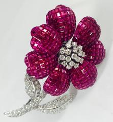 Stunning Blooming Burmese Ruby Diamond Gold Flower Brooch