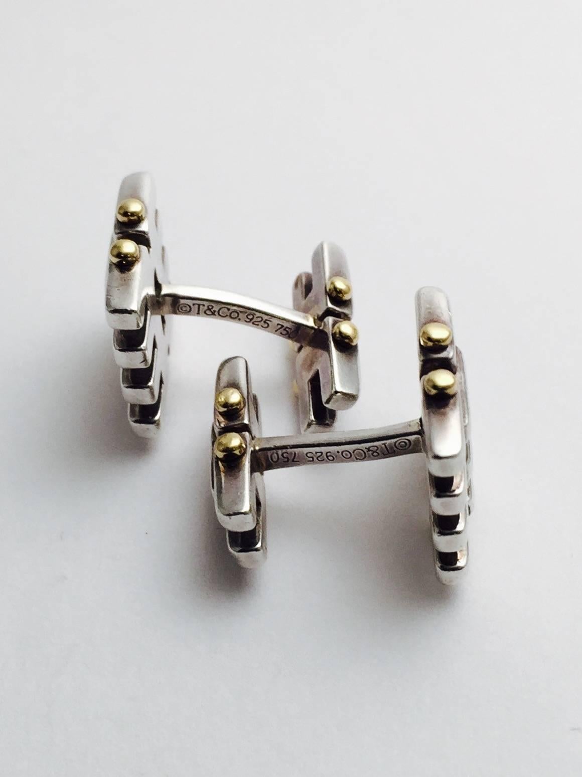 Tiffany & Co. Glamorous Gatelink Yellow Gold Sterling Silver Cufflinks In Good Condition For Sale In Palm Beach, FL