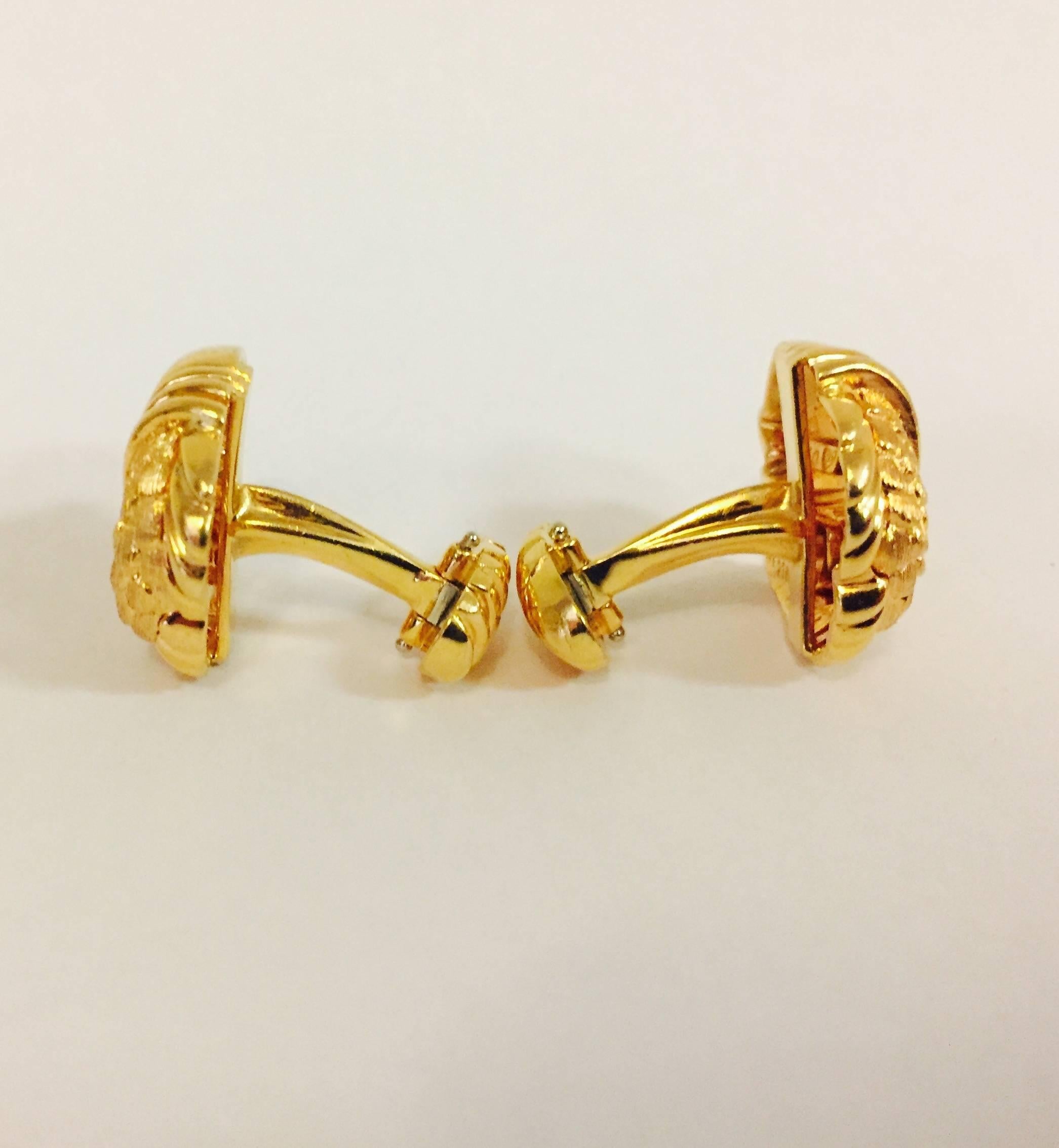 Henry Dunay began his jewelry career at a very young age and has amassed over 50 national and international awards.  A trendsetter in the world of fine jewelry! These fabulous fish cufflinks meticulously crafted in 18 karat yellow gold are