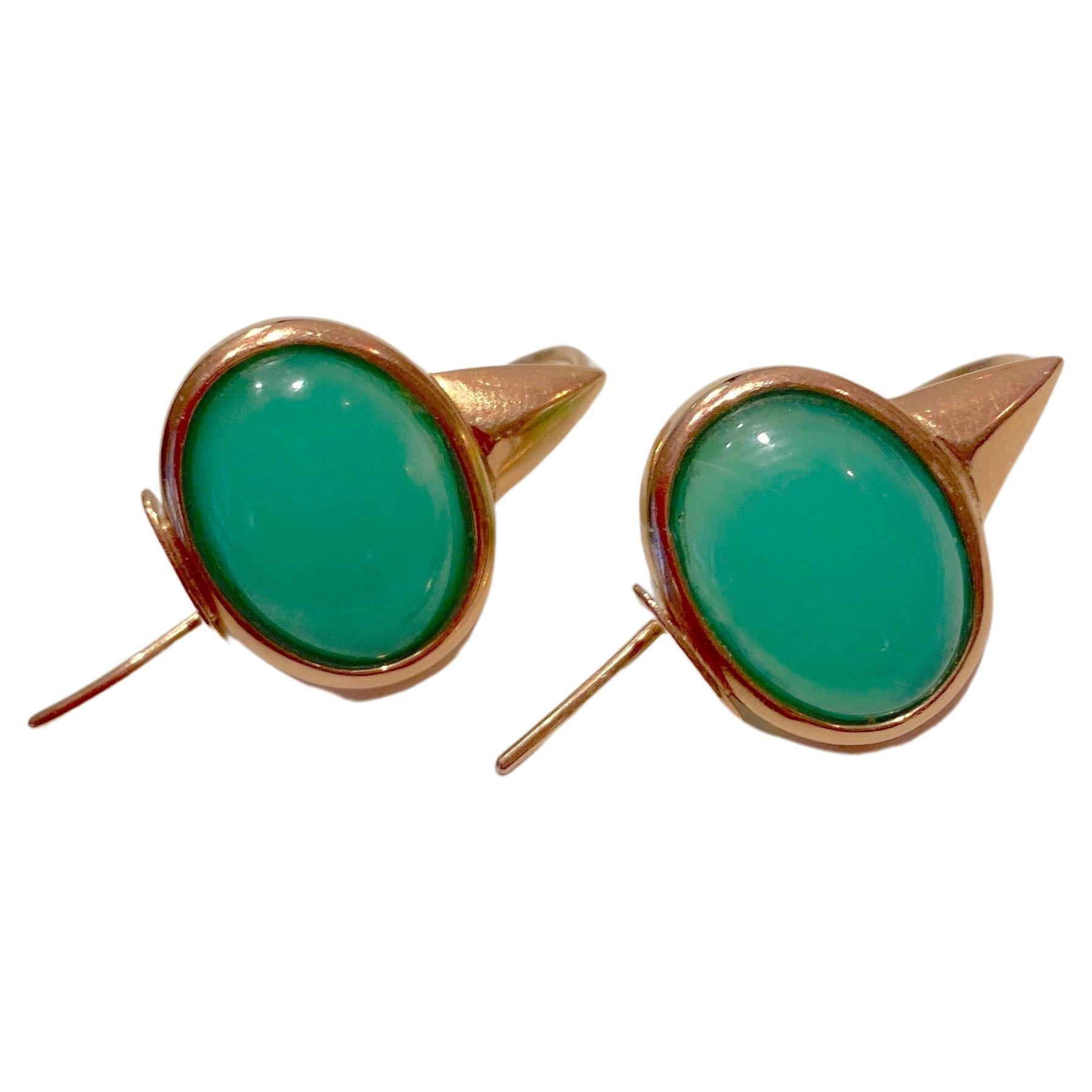 Boucles d'oreilles en or jaune 18 carats chrysophrase avec fermoir à levier et design Modernity en vente 3