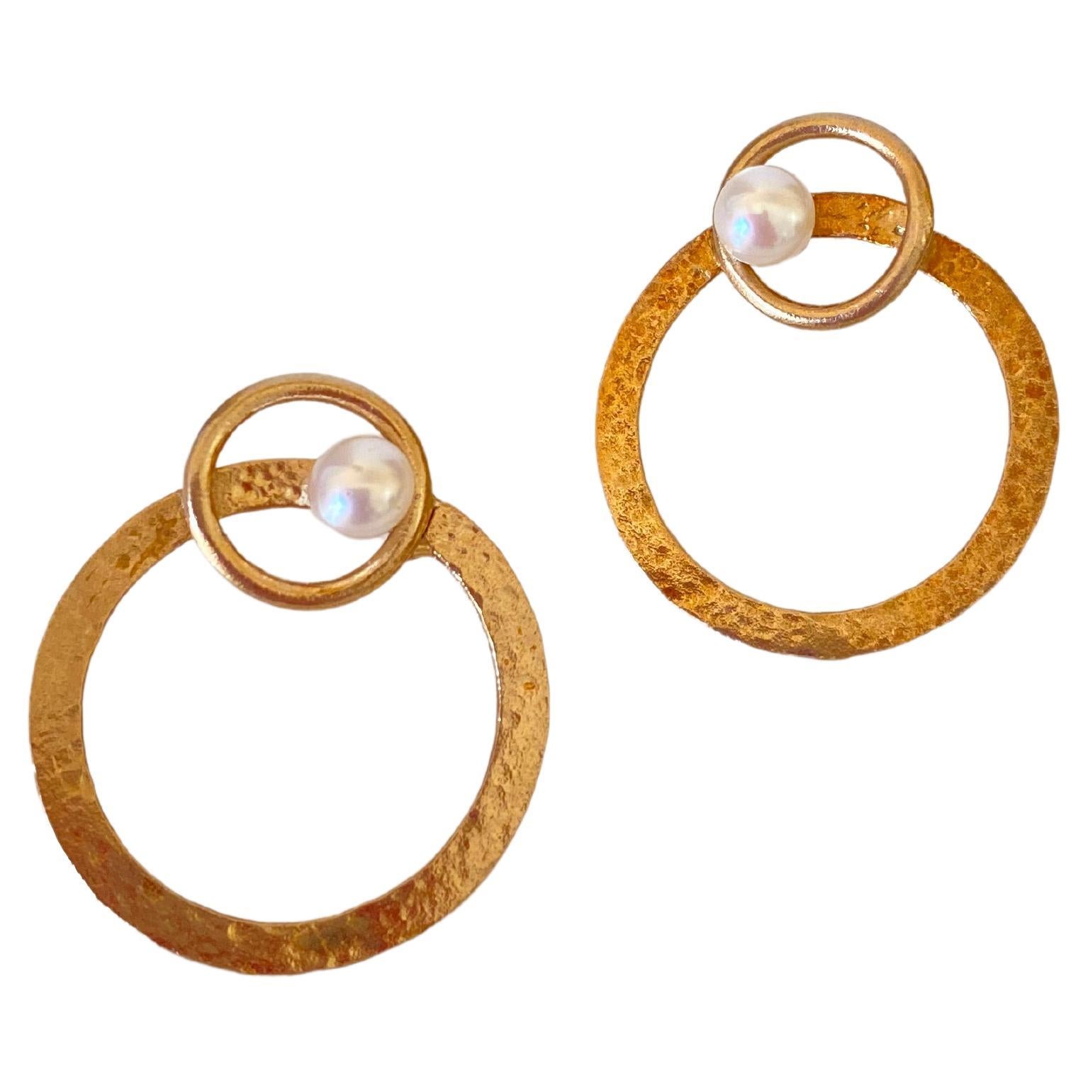 Hammered 18 Karats Yellow Gold Open Hoop Circle Artisan Modern Earrings For Sale