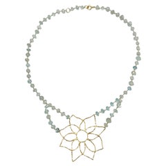 Rossella Ugolini 18k Gelbgold Aquamarin Mandala Blume Handgefertigte Halsketten