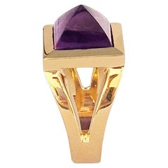 18kt Yellow Gold Amethyst Signet Ring By Rossella Ugolini Made in Italy
