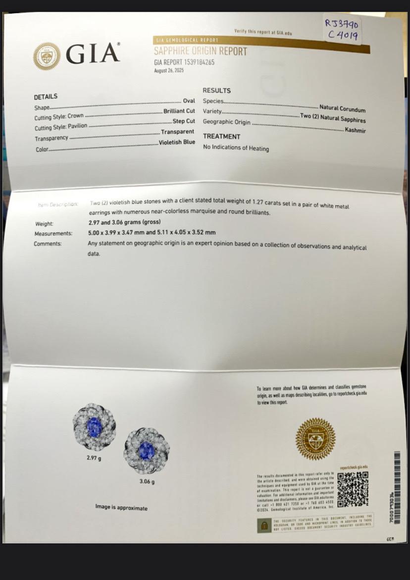 Boucles d'oreilles en or blanc 18 carats saphir bleu et diamant de 1,27 carat en vente 2