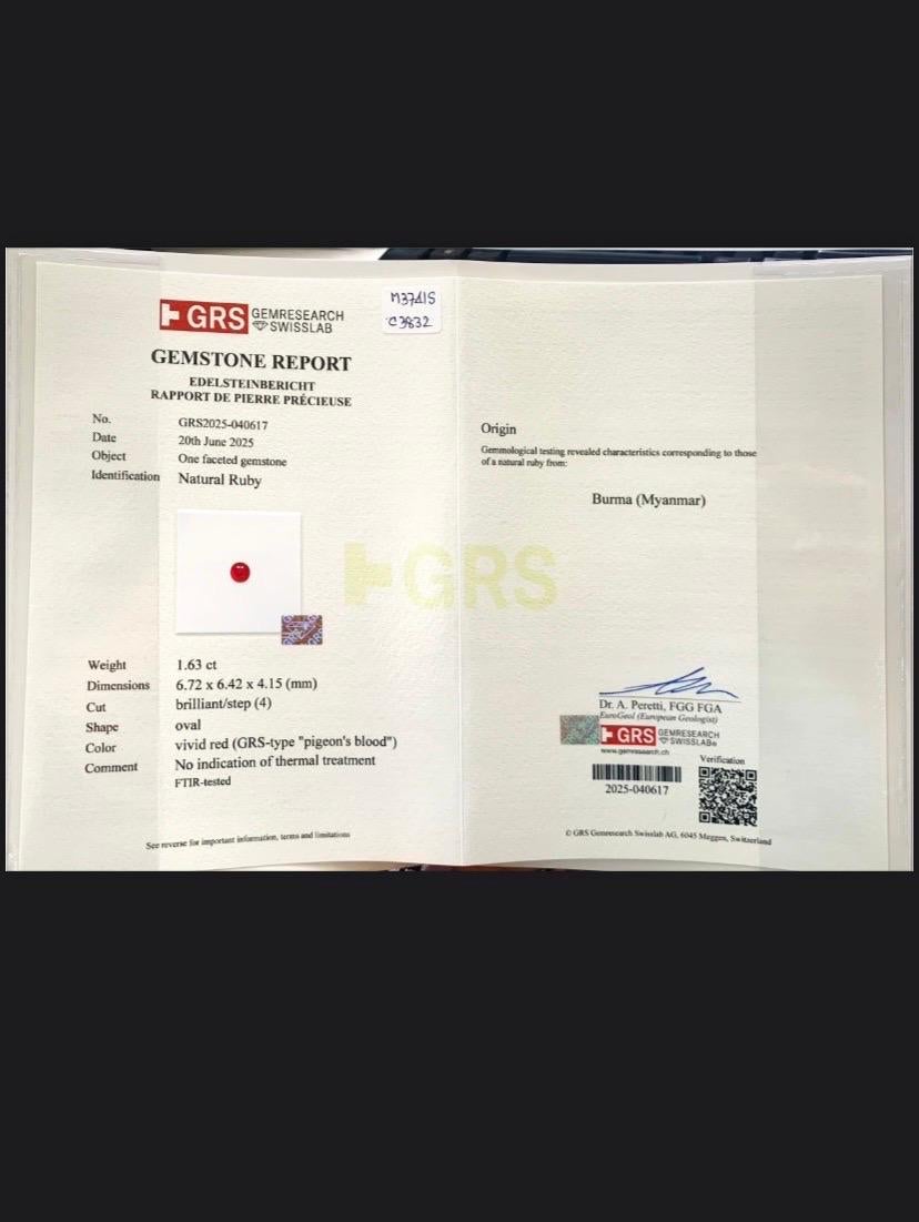 Donna Orecchini con rubino di Birmania e diamanti certificati GRS da 3,80 carati in oro bianco 18 carati in vendita